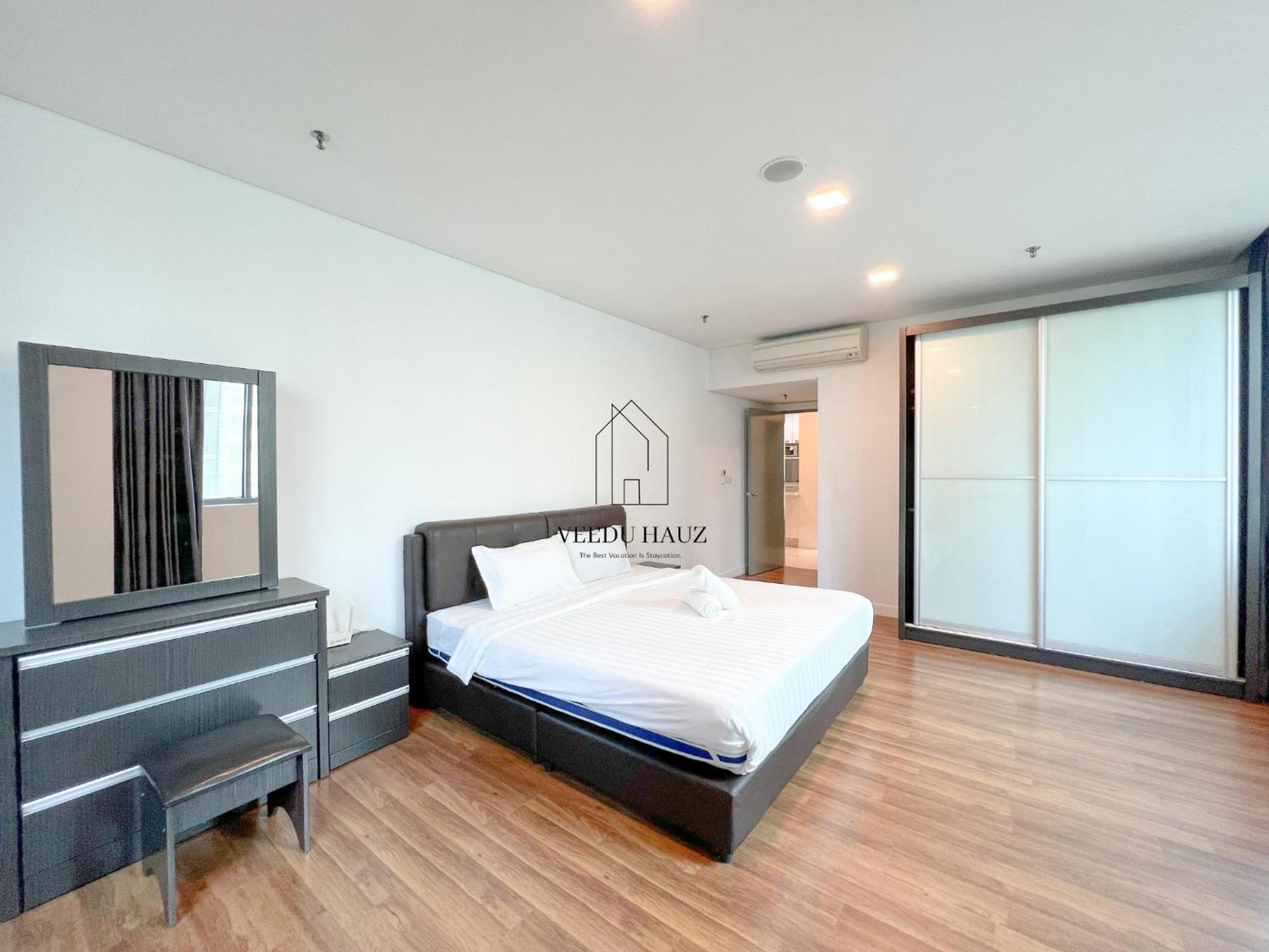 Mercu Summer Suites Klcc By Veedu Hauz Kuala Lumpur Extérieur photo