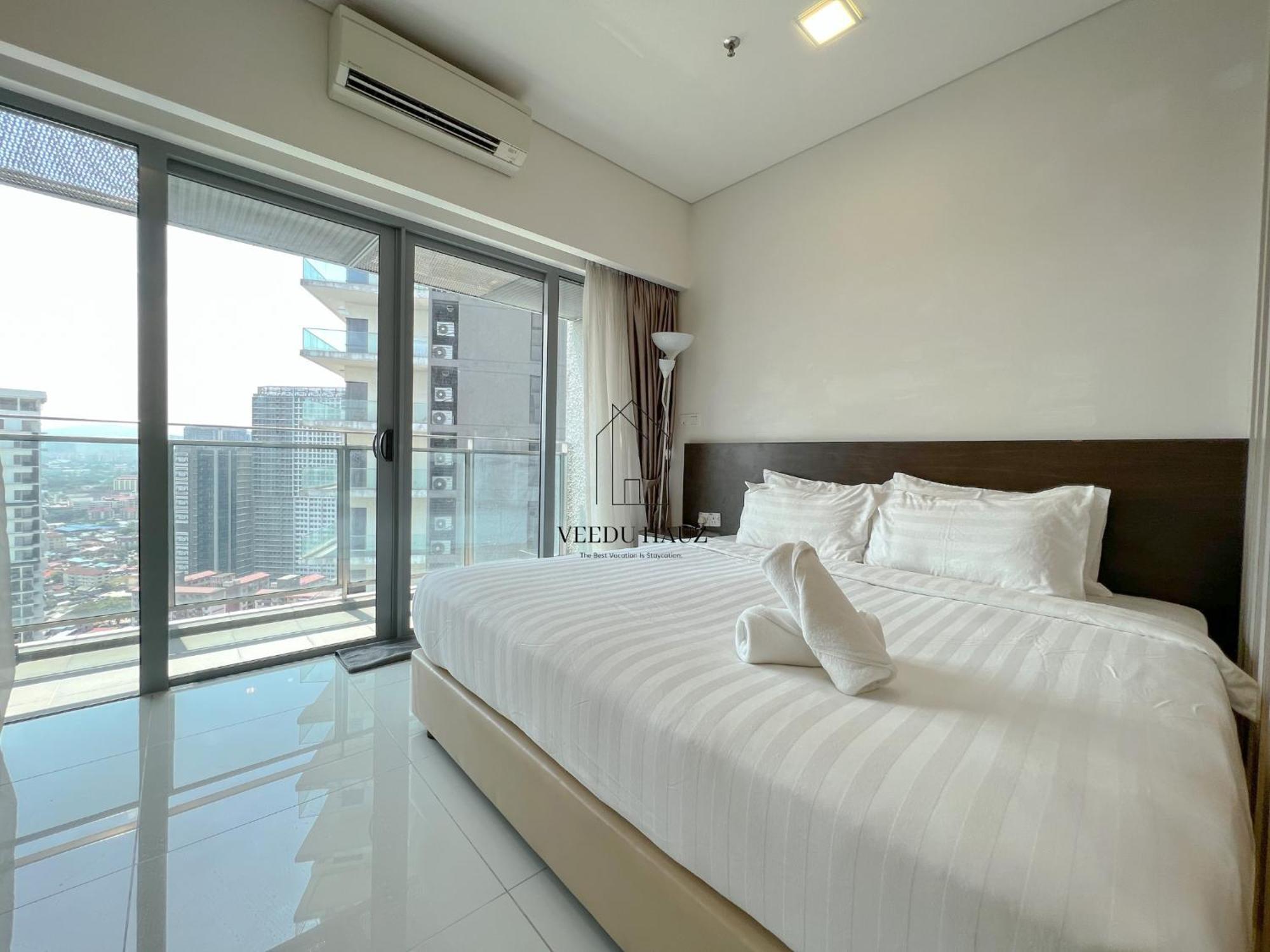 Mercu Summer Suites Klcc By Veedu Hauz Kuala Lumpur Extérieur photo